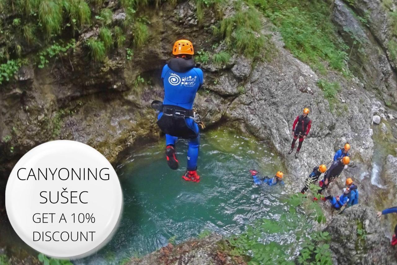 Hostel Soča Rocks Bovec Exteriör bild