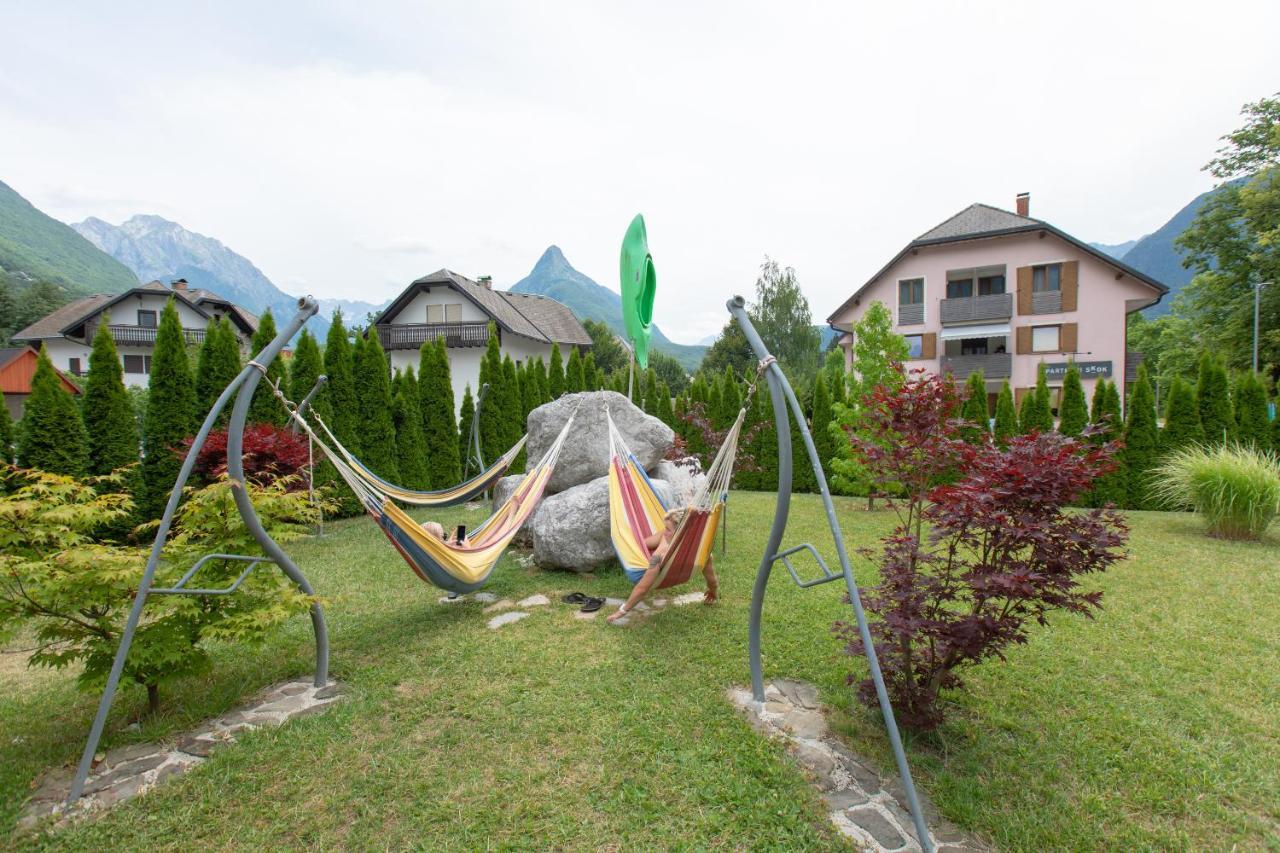 Hostel Soča Rocks Bovec Exteriör bild