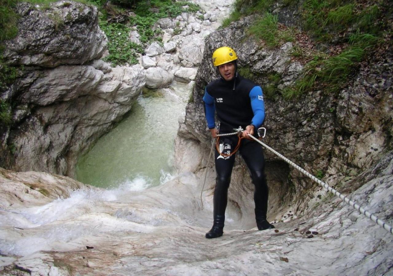 Hostel Soča Rocks Bovec Exteriör bild