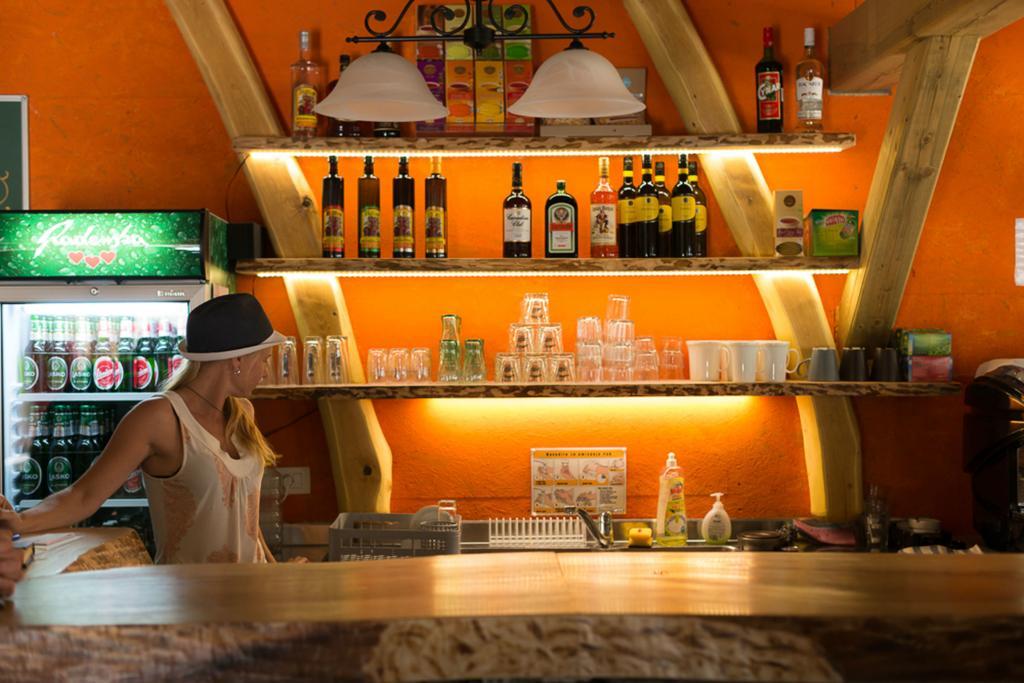 Hostel Soča Rocks Bovec Exteriör bild